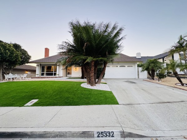 Maximus Cottage Frontage